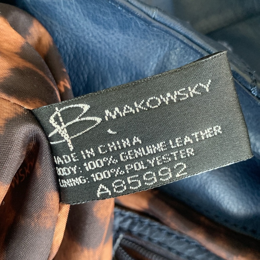 B Makowsky Women Leather Shoulder Bag - Picture 16 of 16